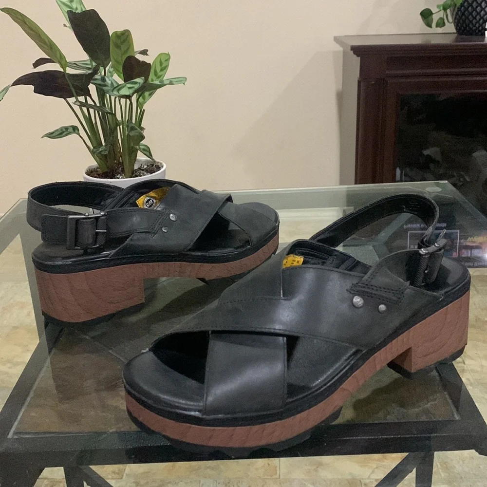 CAT (CATERPILLAR) Chunky Block Wood Heel Black Leather Slingback Sandals - Picture 2 of 12